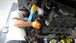 Lee más sobre el artículo Cómo revisar la suspensión de un buggy